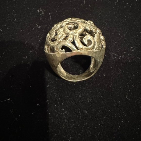 Sterling silver handcrafted Silpada ring - Picture 4 of 4